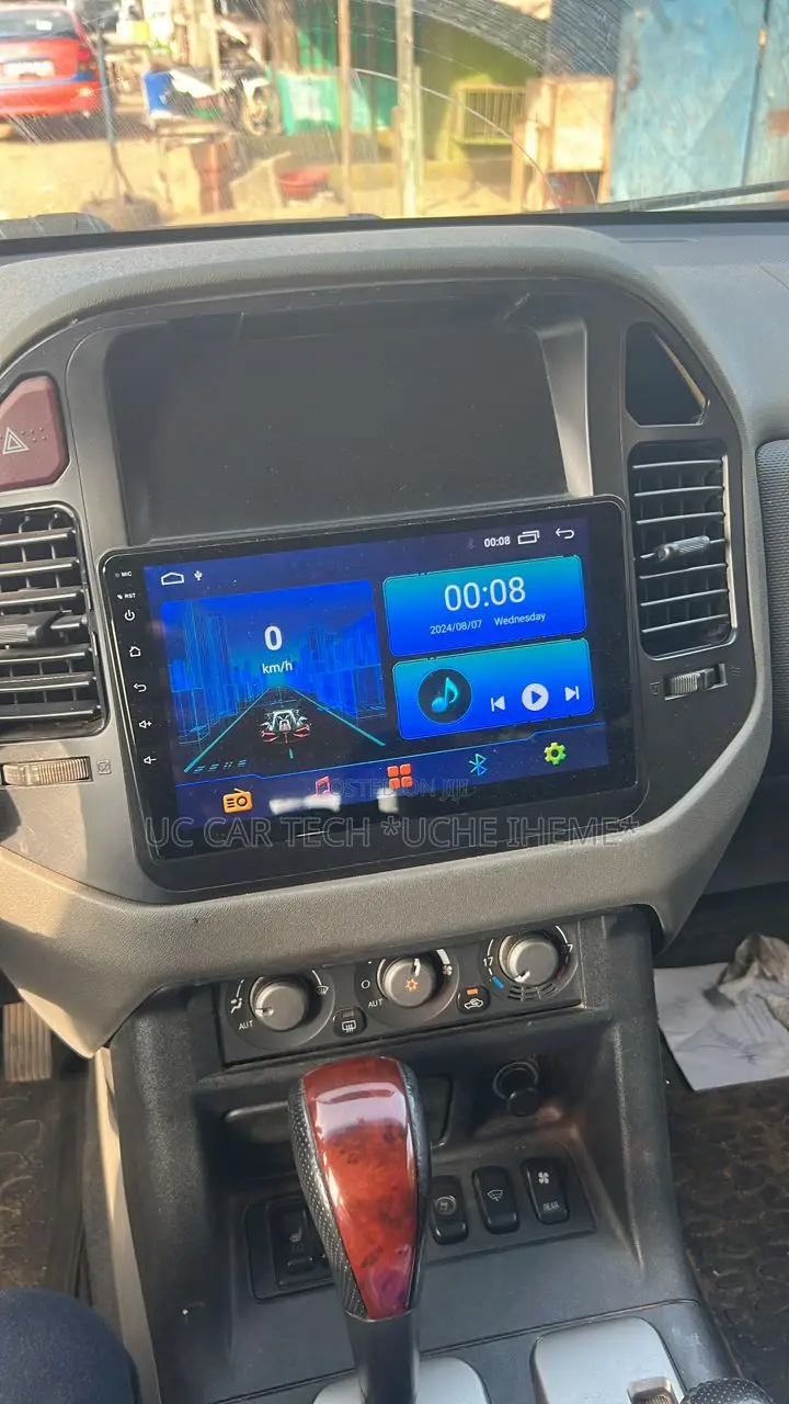 Mitsubishi Parajo Android Screen