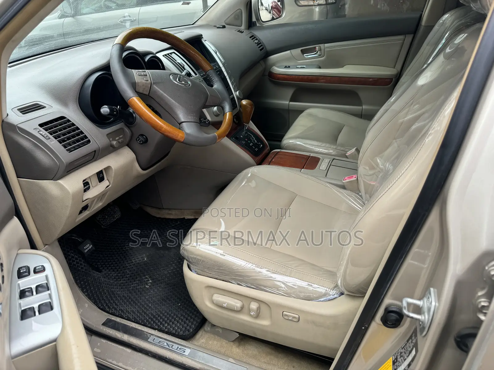 Lexus RX 330 2004 Gold