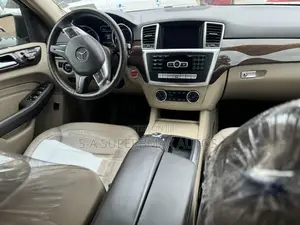 Mercedes-Benz M Class ML 350 4Matic 2013 Brown