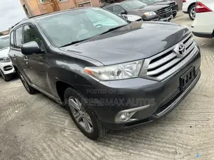 Toyota Highlander 2012 Gray