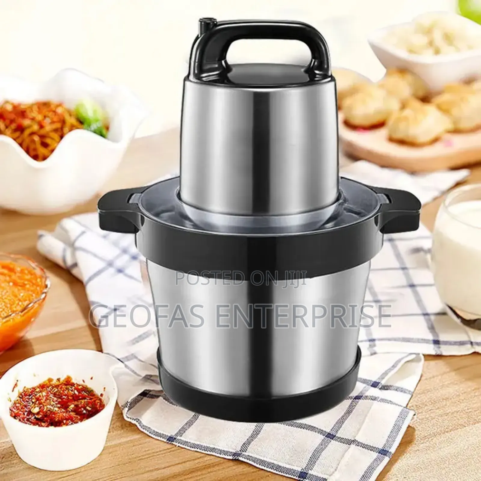 Electric Meat and Vegetable Blender