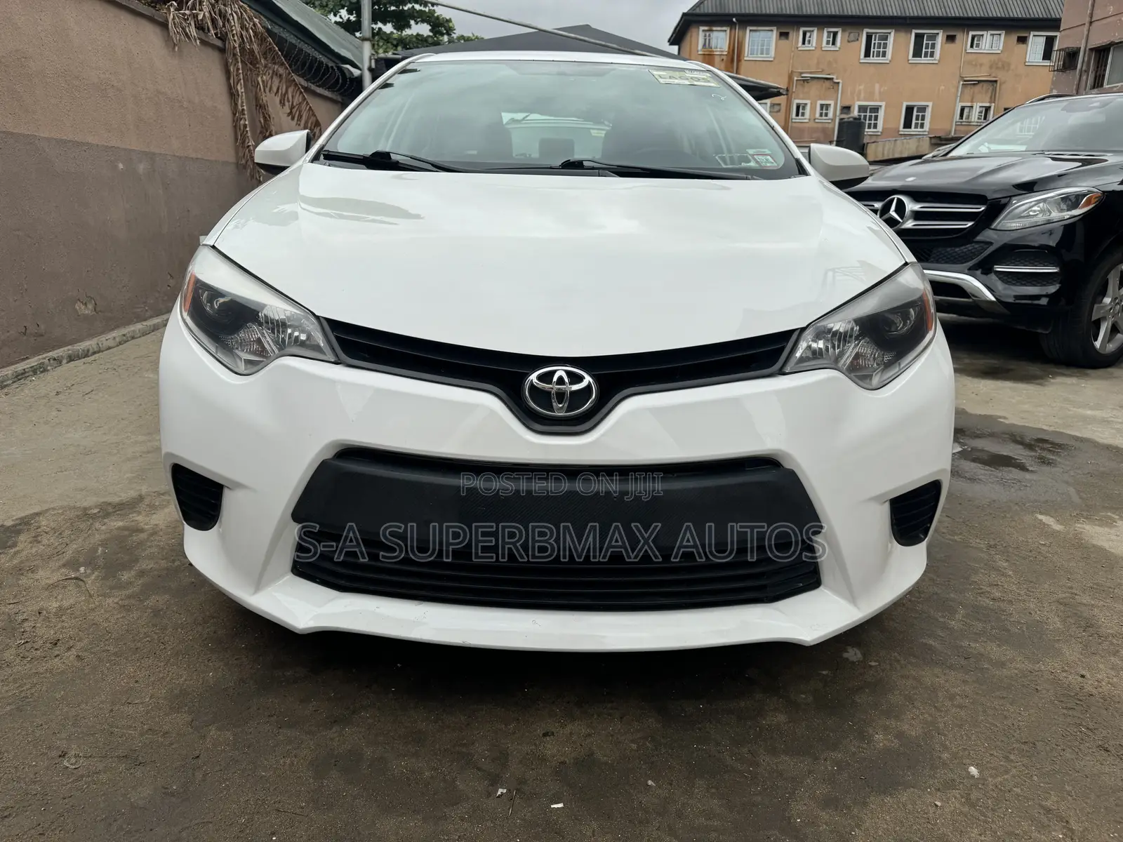 Toyota Corolla 2014 White