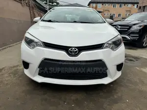 Toyota Corolla 2014 White