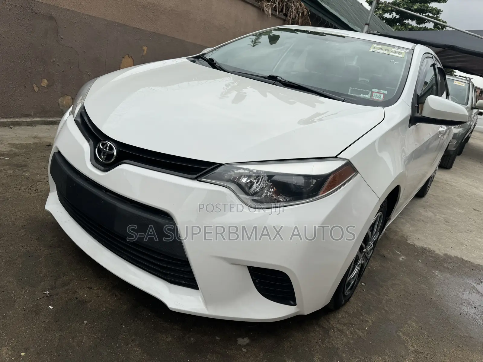 Toyota Corolla 2014 White