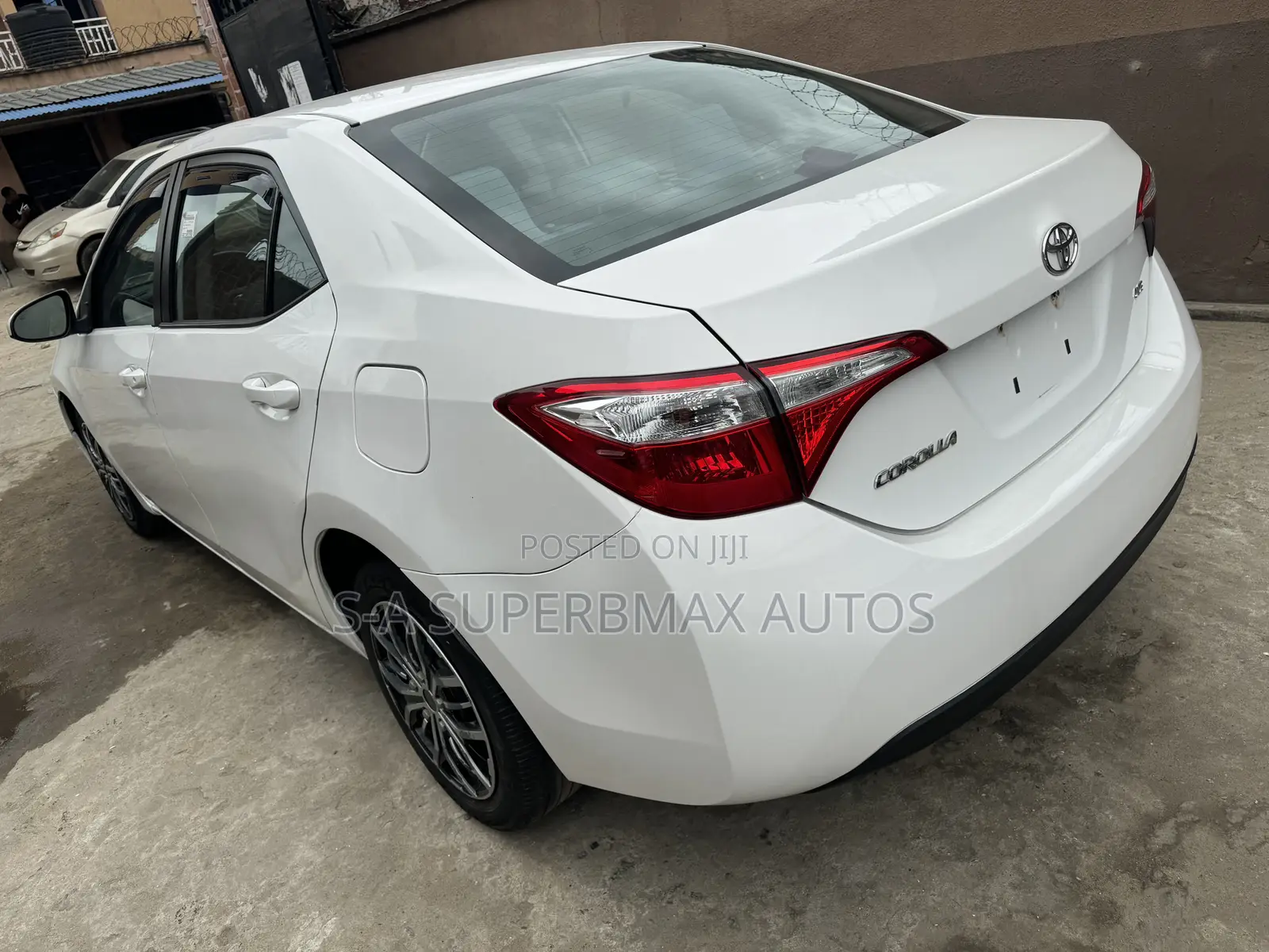 Toyota Corolla 2014 White