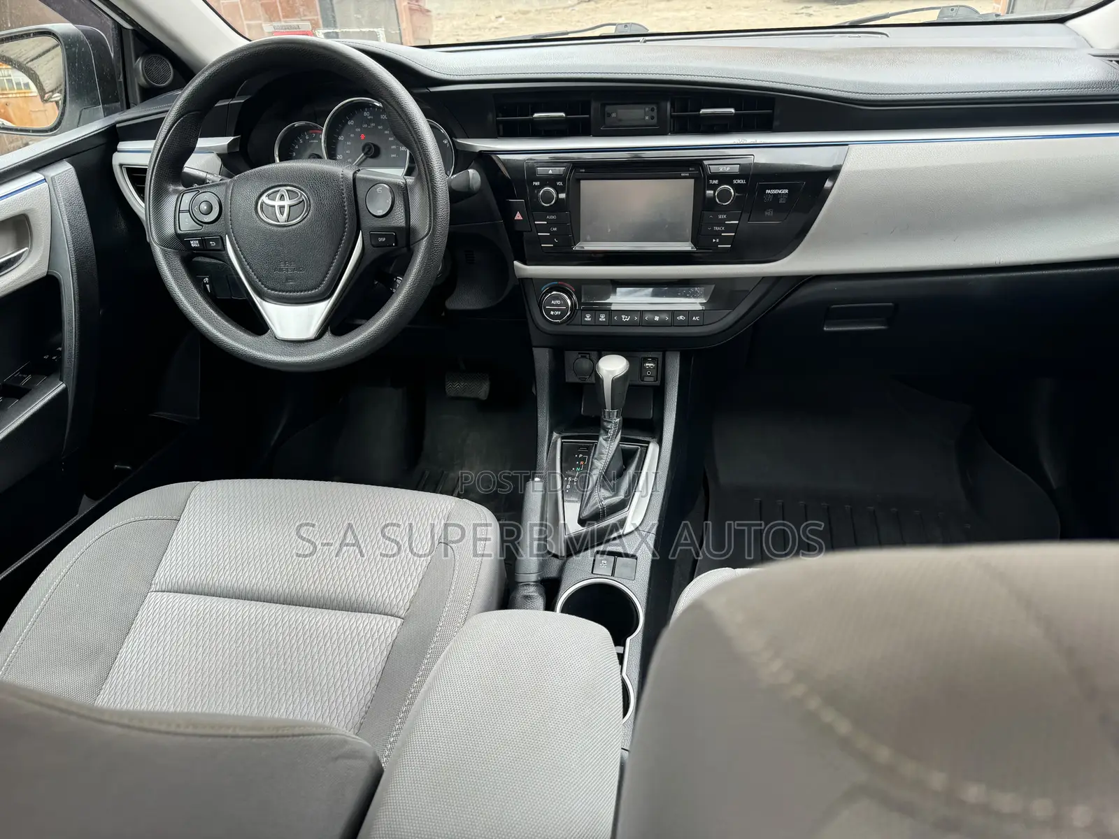 Toyota Corolla 2014 White