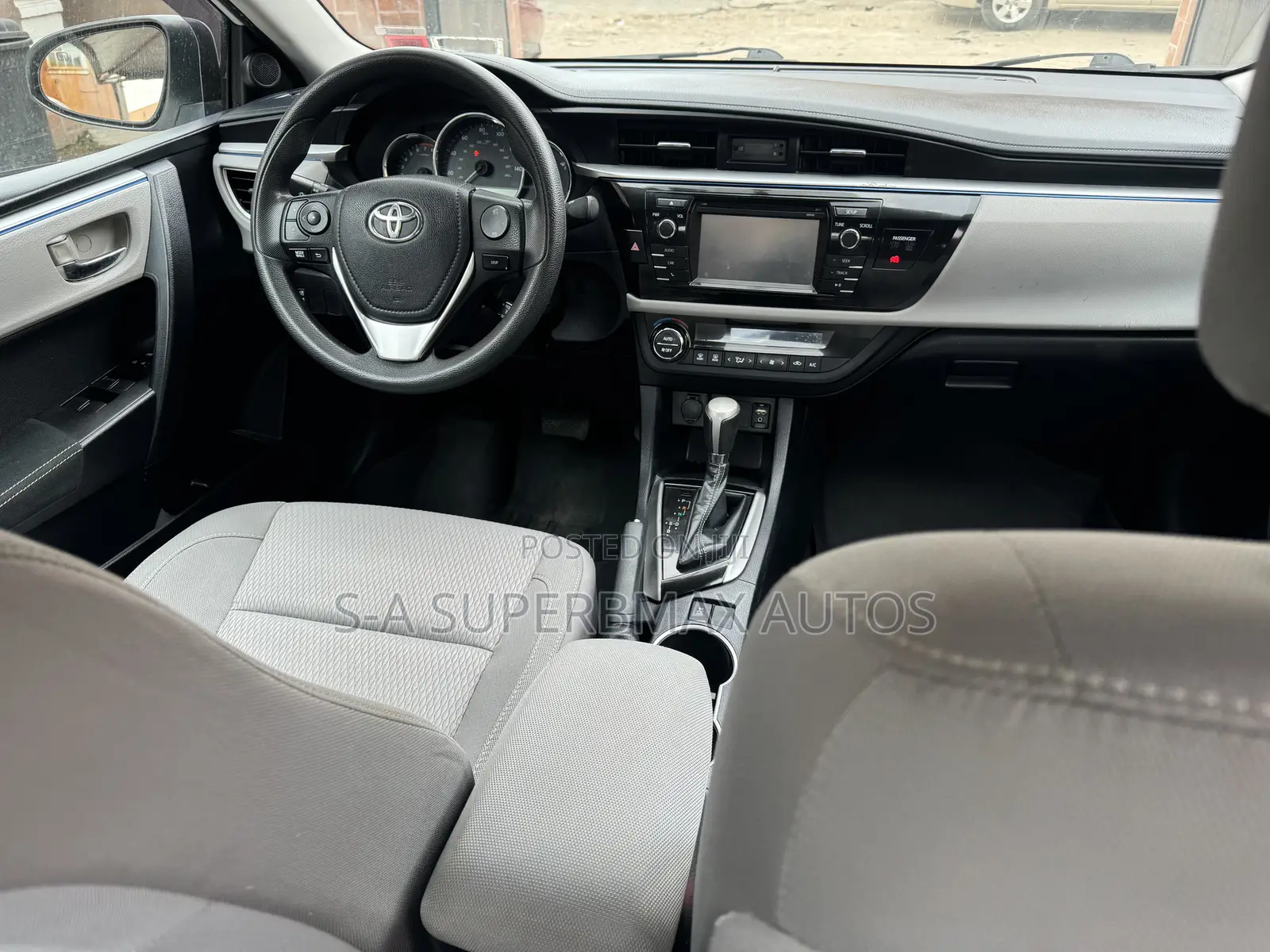 Toyota Corolla 2014 White
