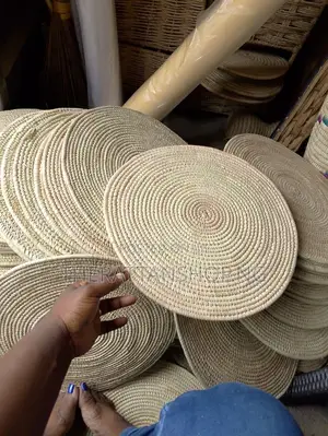 Raffia Table Mat