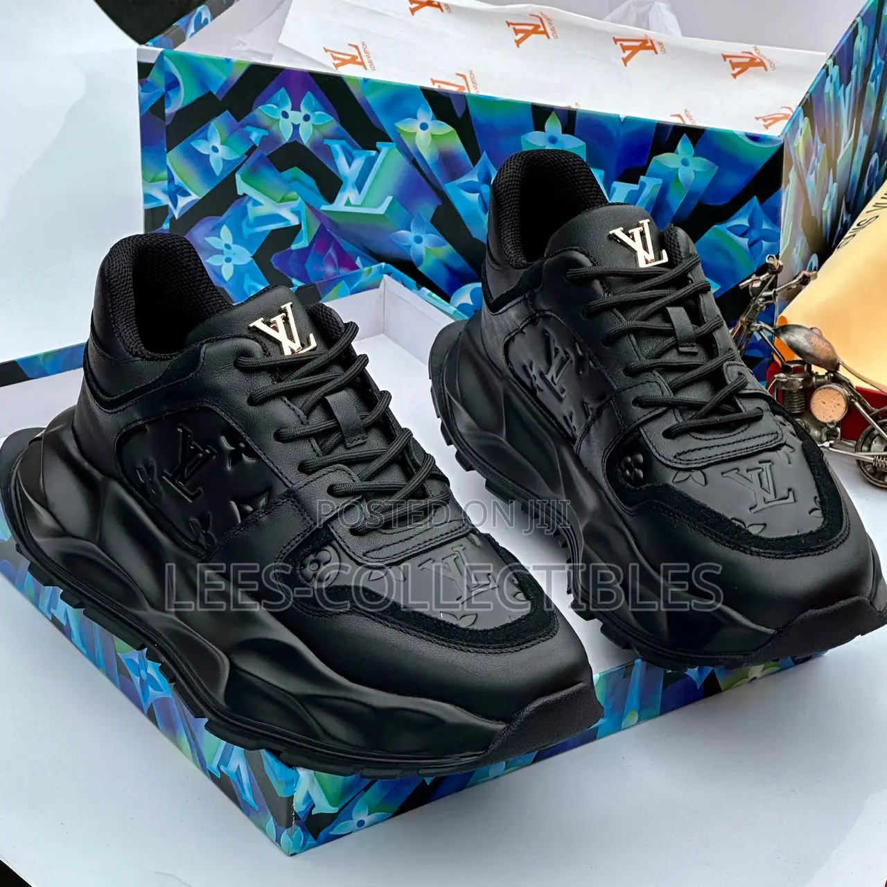 Original Louis Vuitton Sneakers