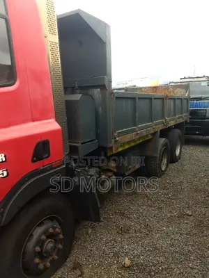 Tokunbo Daf Tipper