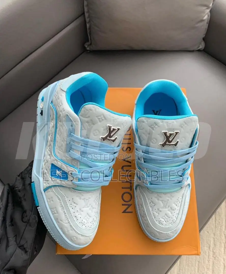 Original Louis Vuitton Sneakers