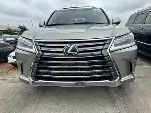 Lexus LX 570 (5 seats) AWD 2017 Gold