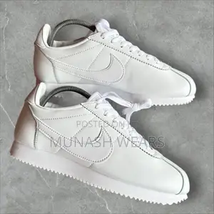 Original Nike Sneakers
