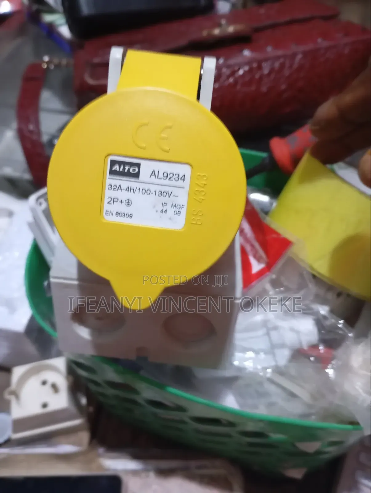 Industrial Socket