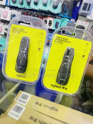 Photo - Logitech R400 Wireless Presenter Remote (Original)
