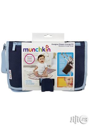 Munchkin Portable Diaper Changing Kit