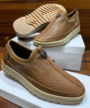 Pure Quality Sneakers