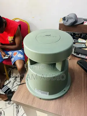 Photo - BOSE Garden Speaker