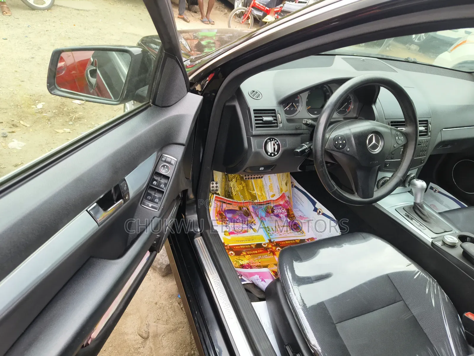 Mercedes-Benz C300 2010 Black
