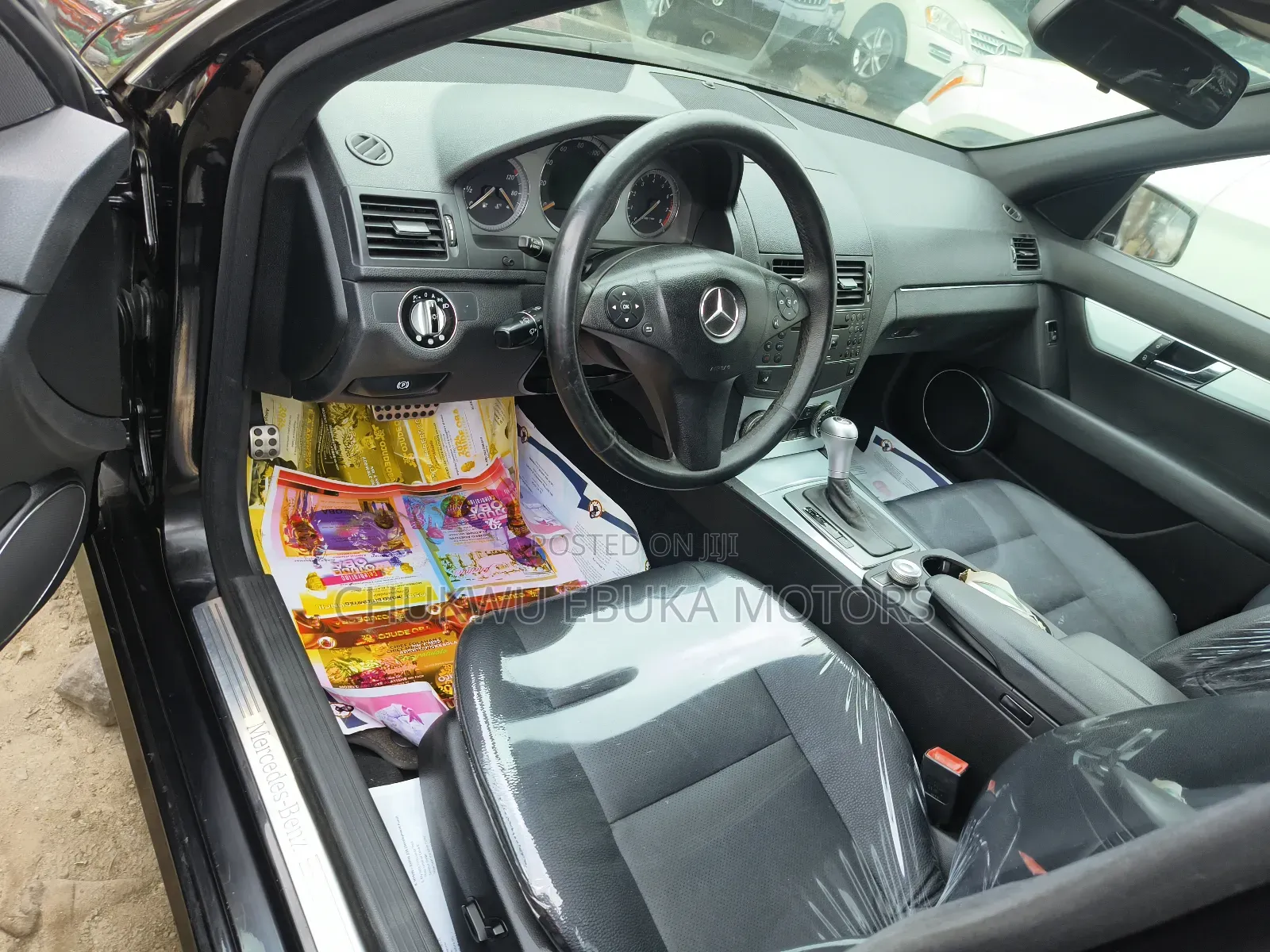 Mercedes-Benz C300 2010 Black