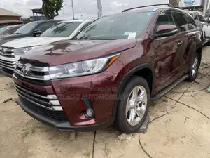 Toyota Highlander 2014 Red