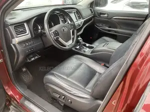 Toyota Highlander 2014 Red
