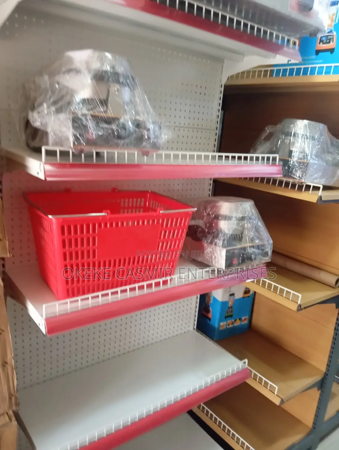 Single Supermarket Shelves