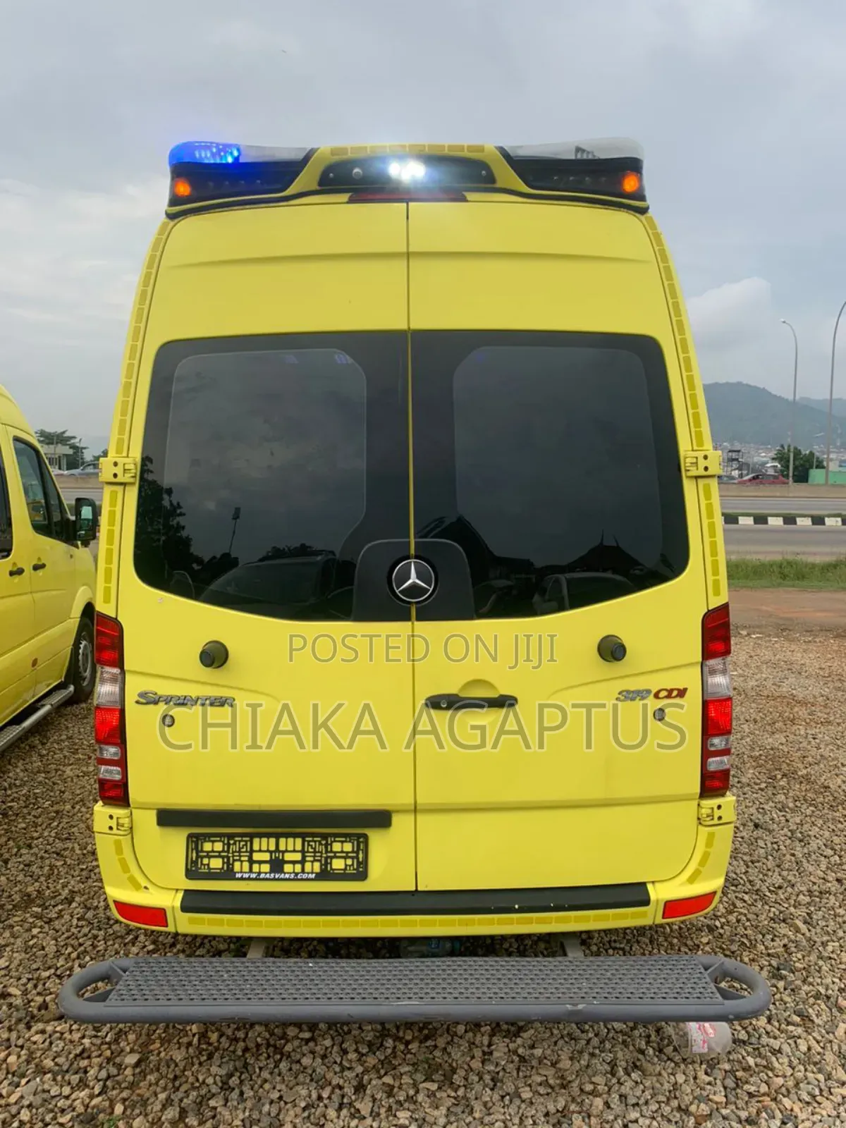 Mercedes-Benz Sprinter 2013 Yellow