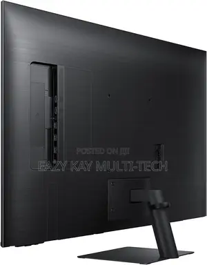 Samsung M70D 32" "Smart" Monitor