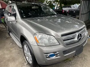 Mercedes-Benz GL-Class GL 450 2007 Gold