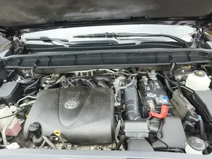 Toyota Highlander Limited 2022 Black