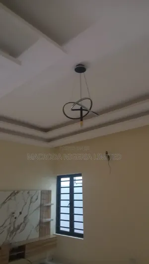 4bdrm Duplex in Inside An Estate, Adeniyi Jones for rent
