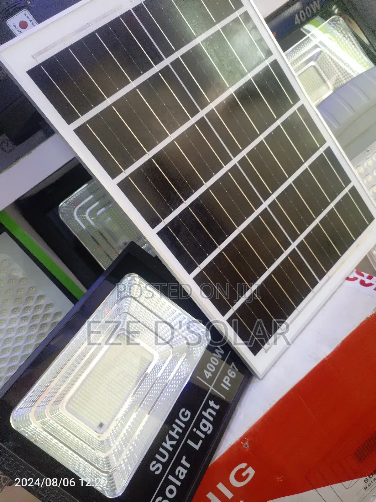 Sukhig 400watts Solar Light