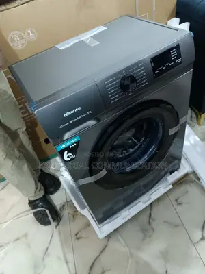 Photo - Classic Hisense 6kg Washing Machine 