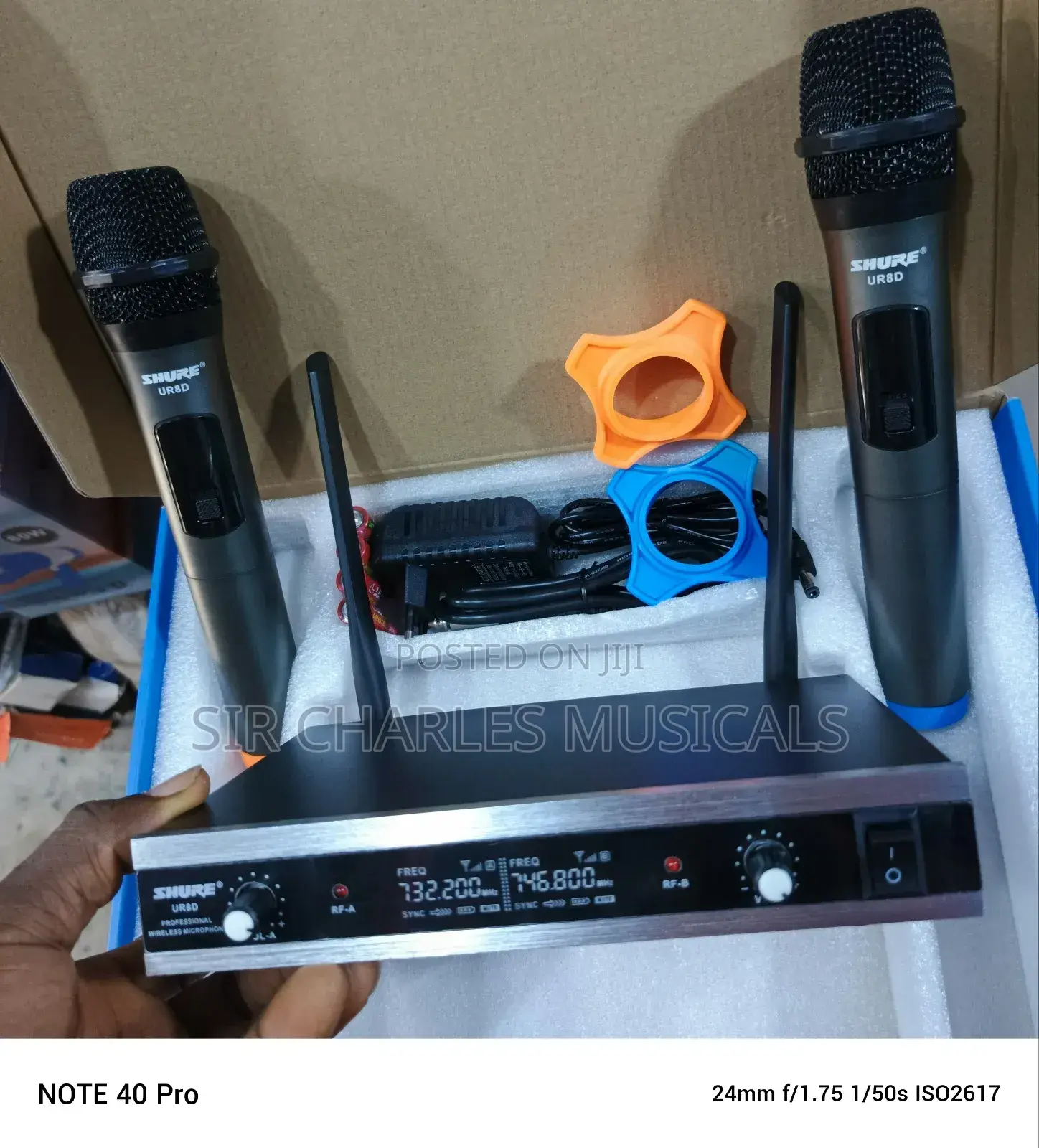 Original Shure UR8D Professional Wireless Microphone