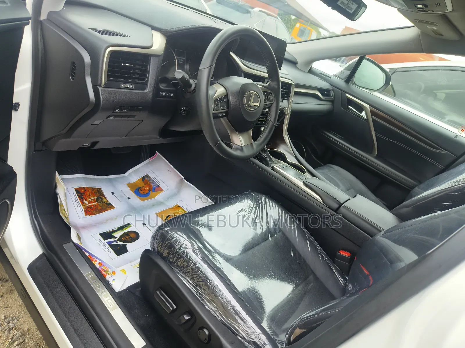 Lexus RX 2022 White