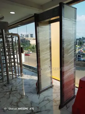 Photo - Walk-through Metal Detector For Airport Office