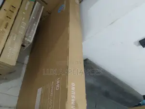 Durable Samsung 65 Inches TV