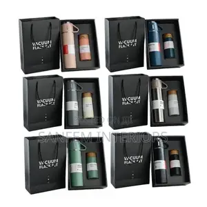 Beautiful Flask Set Gift
