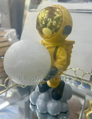 Robot Statue Decorative Image