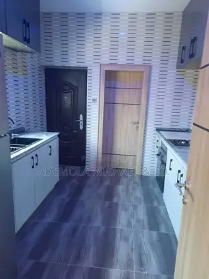 Furnished 5bdrm Duplex in Hill Side Estate for rent