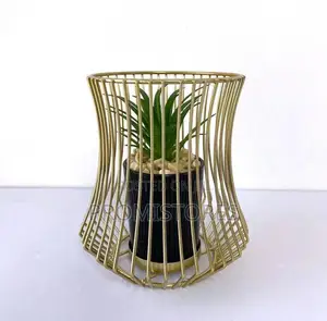 Gold Table Flower Decoration