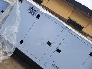 Heavy Duty Perkins Diesel Soundproof Generator 150kva
