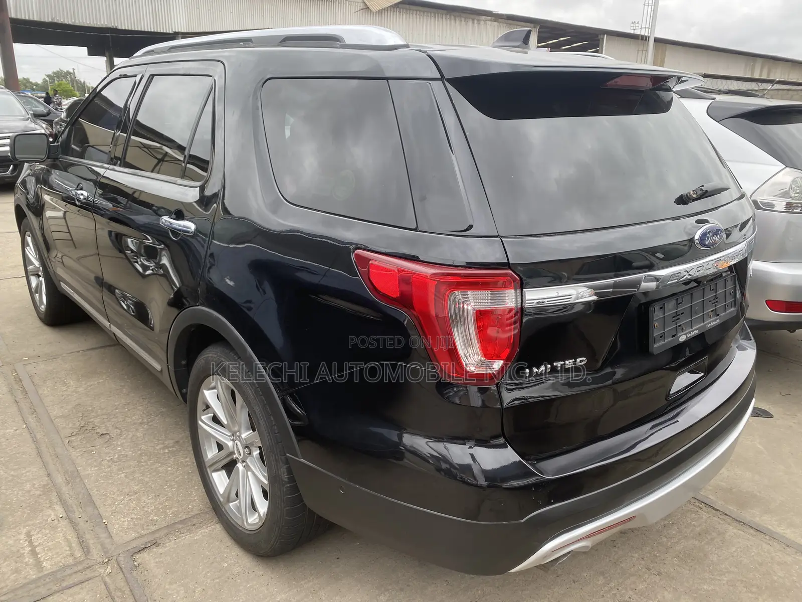 Ford Explorer 2016 Black