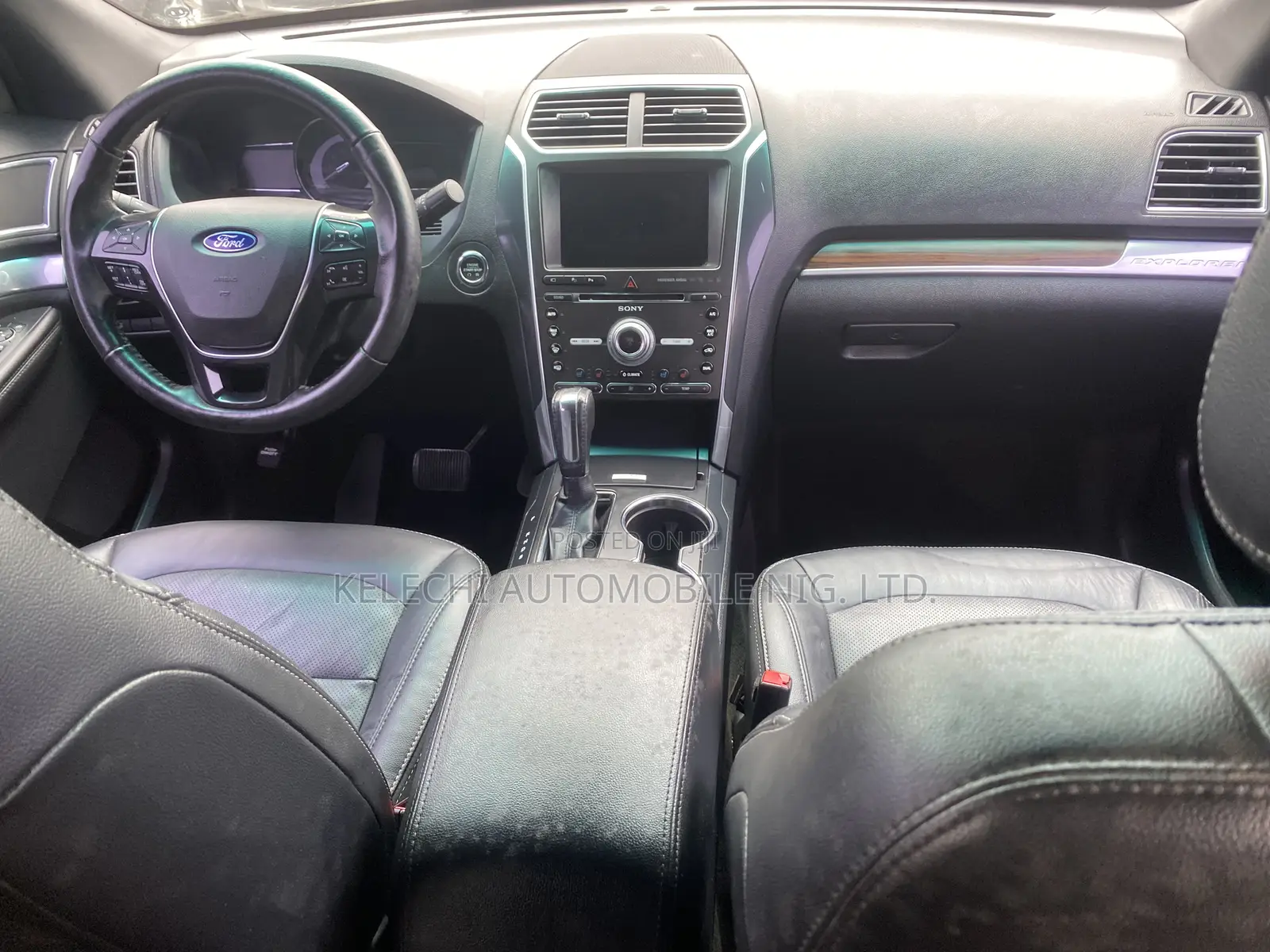 Ford Explorer 2016 Black