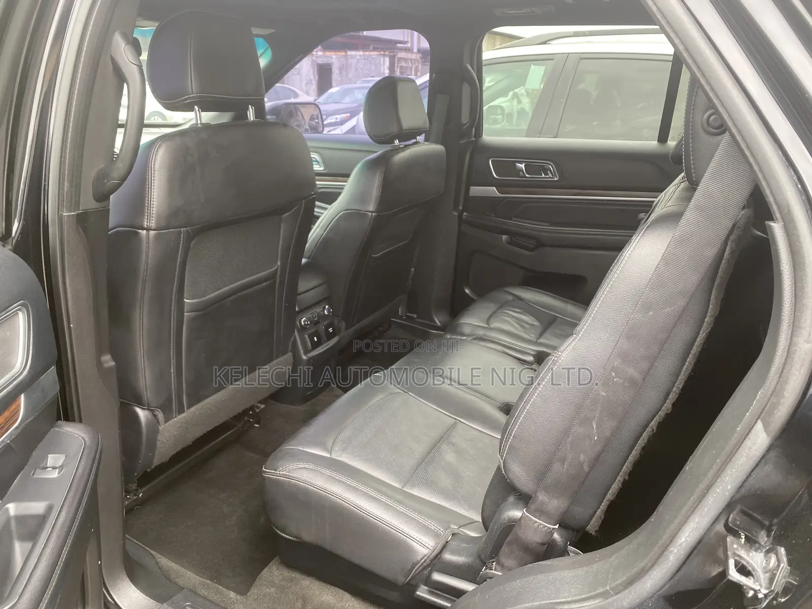 Ford Explorer 2016 Black