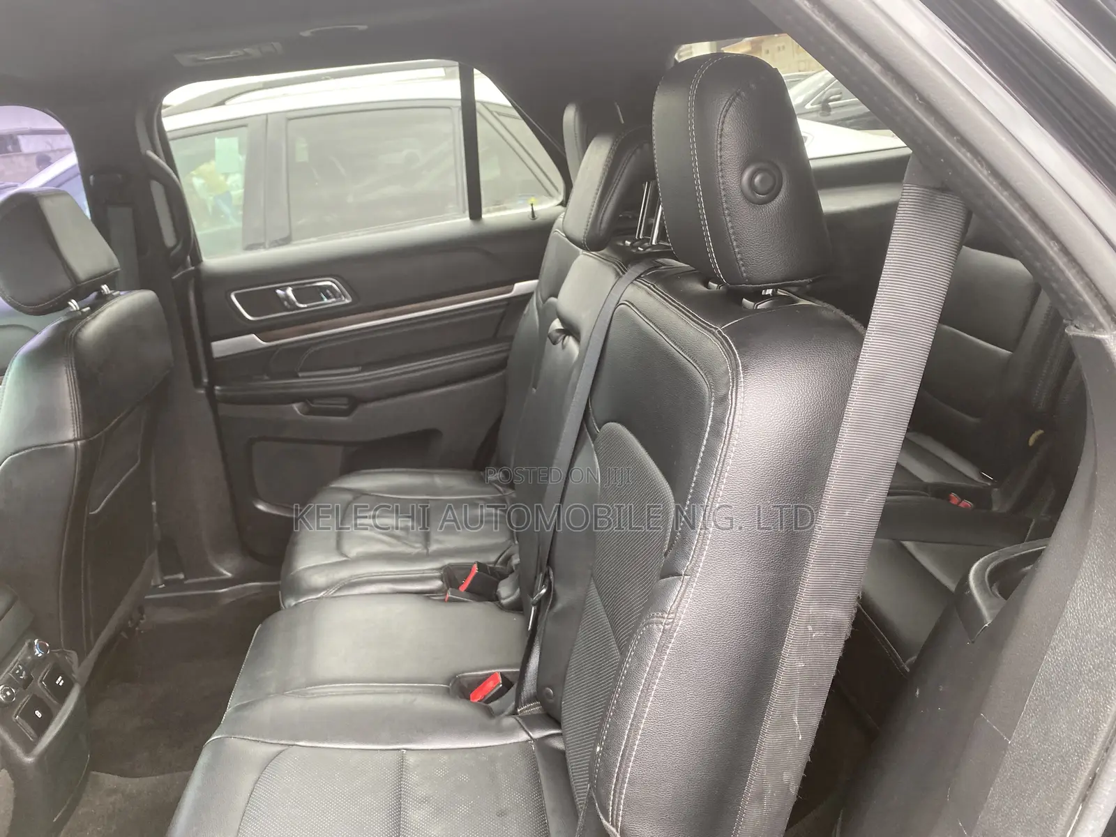 Ford Explorer 2016 Black