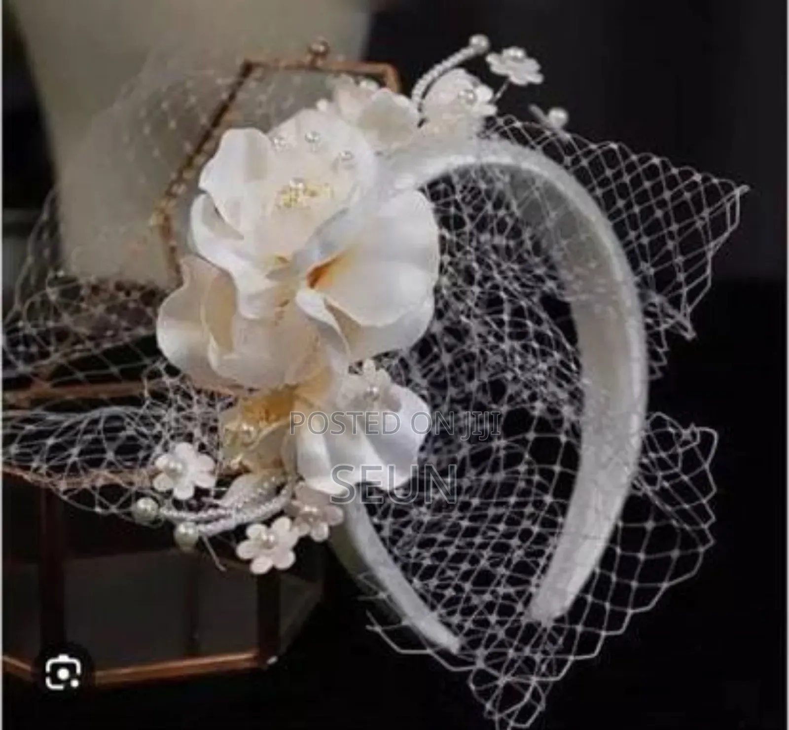 Fascinator