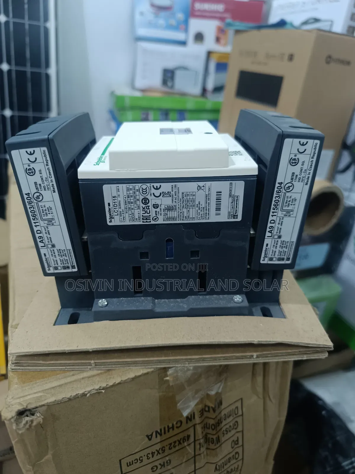 LC1 D115M7 Schneider 215a 3pole Contactor