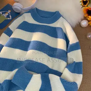 Topnotch Sweater in One Size but of Different Colour